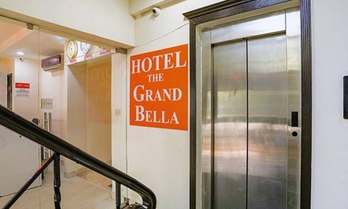 Chittaranjan Hotel | FabHotel JPM The Grand Bella