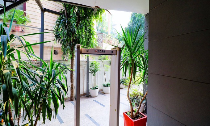 East of Kailash Hotel | Fabhotel Majestic Jpm I