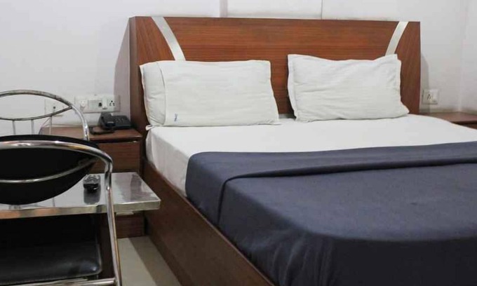 Hyderabad Hotel | FabHotel My Choice Abids