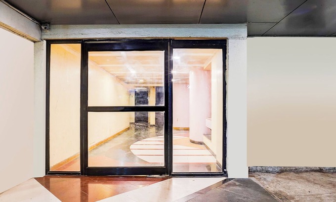Pune Hotel | FabHotel Omkar & Lodging - phoenix market city
