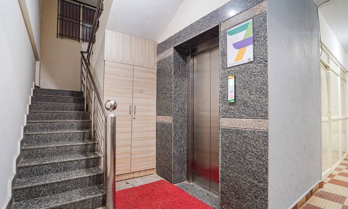 Brookefield Hotel | Fabhotel Sln Heritage