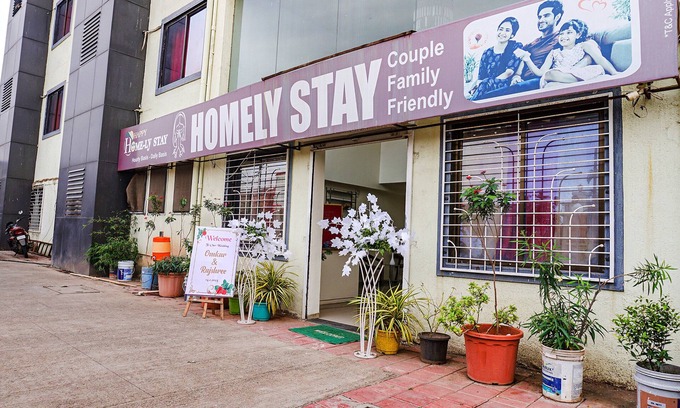 Pune Hotel | Fabhotel Vitthal Murti Homely Stay