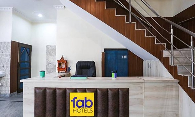 Bullawala Hotel | Fabhotel White Retreat Inn