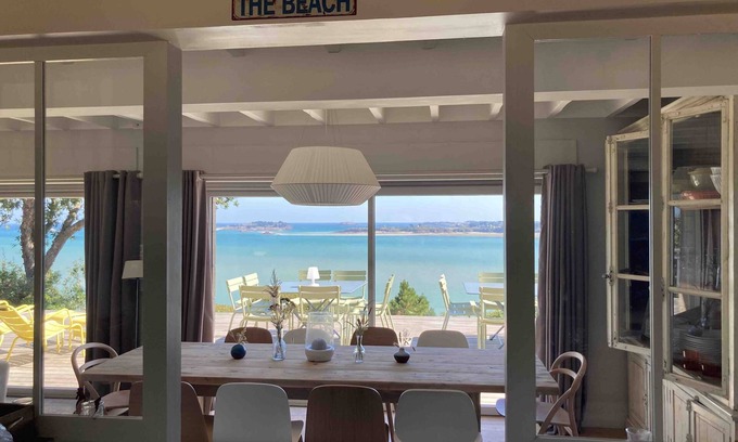 Saint-Cast-le-Guildo Villa | Fabulous Villa overlooking the sea, private escallier on a beach .