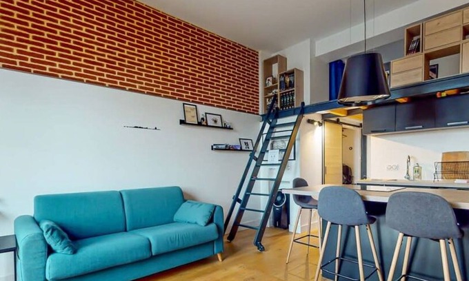 Fer a Cheval Apartment | Fac 5 · Tram/métro vue Garonne Parking