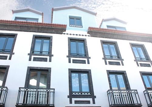 Horta Apartment | Faial Marina Apartments 1