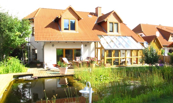 Hildesheim District Apartment | Fair and close to the center, yet rural