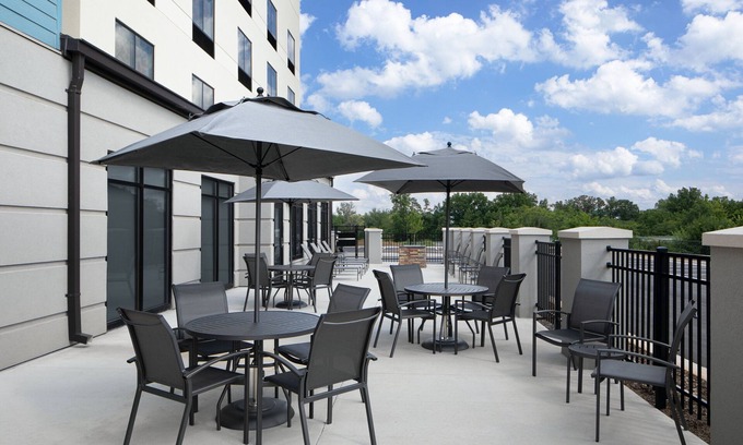 Whitsett Hotel | Fairfield by Marriott Inn & Suites Whitsett Greensboro East
