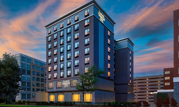 Medford Hotel | Fairfield Inn & Suites by Marriott Boston Medford