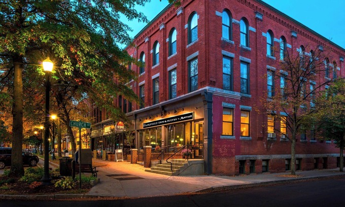 Keene Hotel | Fairfield Inn & Suites by Marriott Keene Downtown