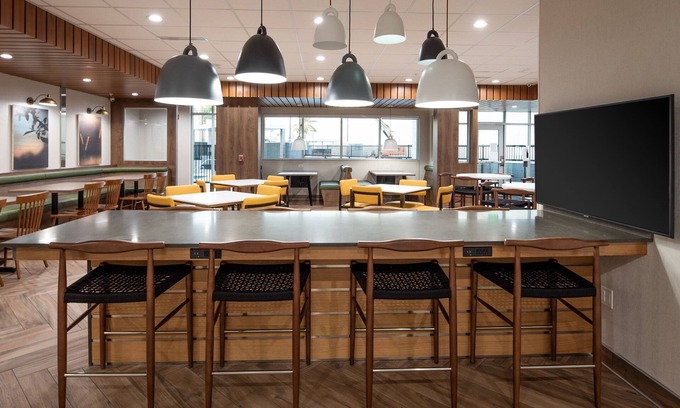 Los Alamitos Hotel | Fairfield Inn & Suites by Marriott Anaheim Los Alamitos