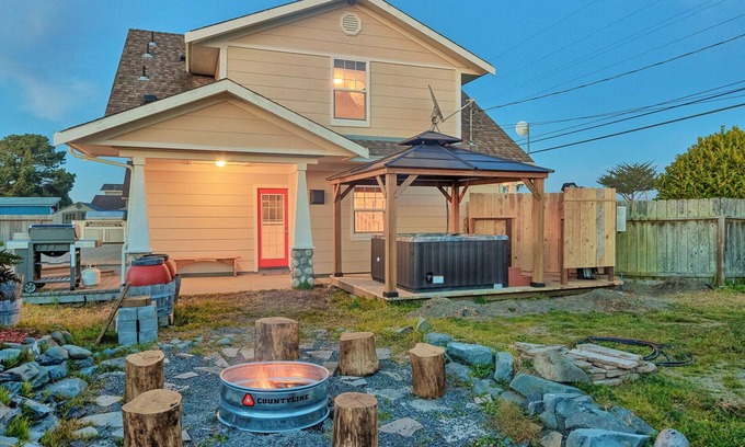 Samoa House | 🩴🌲Fairhaven Retreat: Enjoy serenity and ocean breeze at this family friendly coastal home!