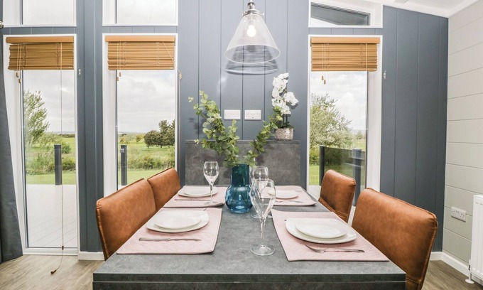 Brean Cottage | Fairway View 24