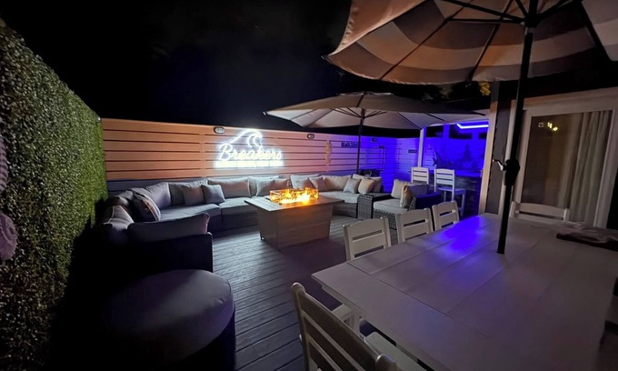 Ocean Beach House | π Fall into Coastal Luxury at Breakers β Ocean Beach, Fire Island π