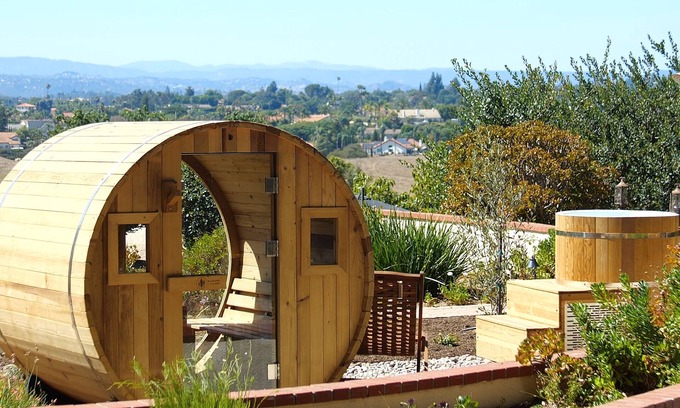 Fallbrook House | Fallbrook Retreat in the Heart San Diego Wine Country with Sauna + Cold Plunge