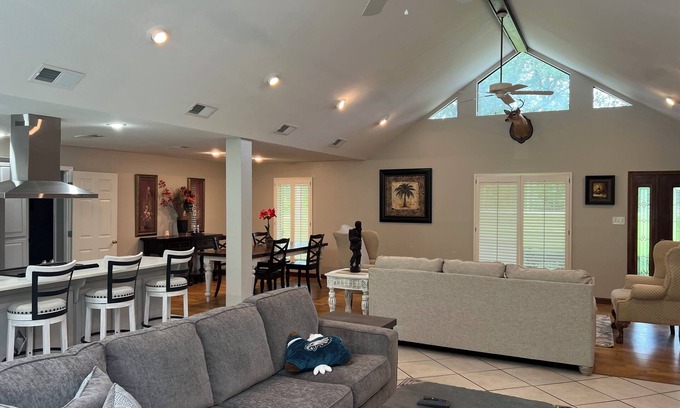 Theodore House | Family friendly 4br 2 bath house in cool Coden with WiFi, AC, clean and comfy