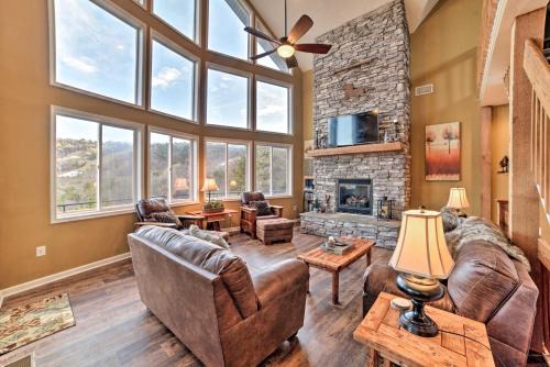 McGaheysville House | Family-Friendly Massanutten Home with Slope Views!