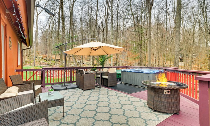 Hamlin House | Family Friendly: Streamside Retreat in The Hideout