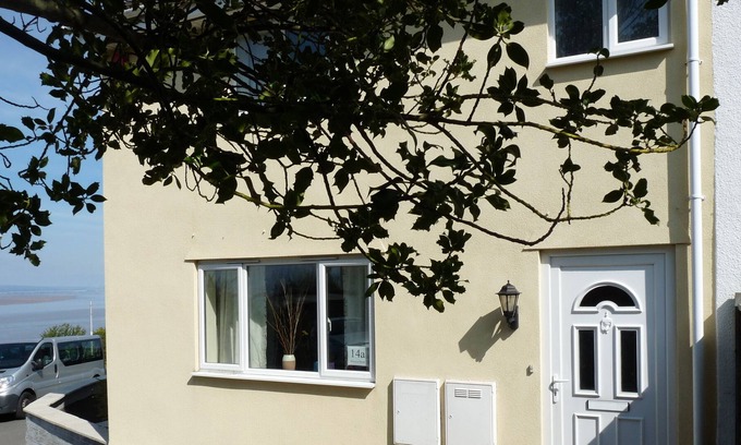 Portishead House | Family Friendly, Stunning Views, Portishead