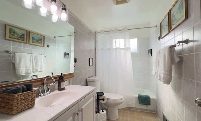 Salinas House | Family Fun with Game Room & King Bed near Monterey Aquarium, Laguna Seca