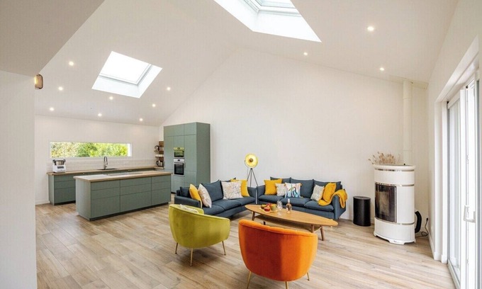 Beaussais-sur-Mer House | Family home with pool