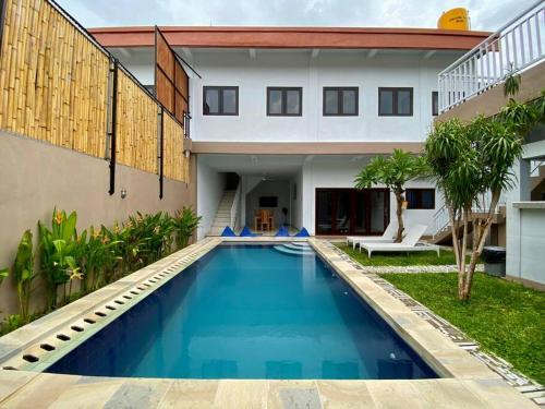Drupadi Villa | Family Villa with Private Pool in Central Seminyak