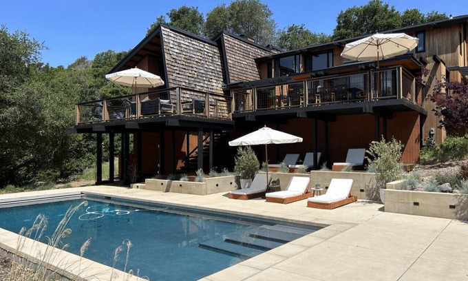 Santa Rosa House | Famous Architect`s Estate