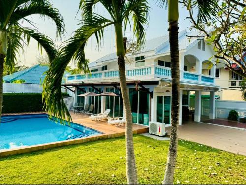 Pak Nam Pran Villa | FANTA SEA - POOL VILLA short walk to BEACH - Up to 8 Guests