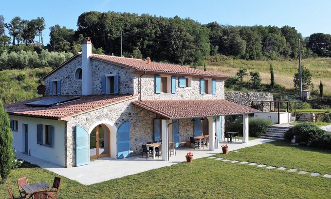 Santa Luce Villa | Fantastic new villa near the sea in one of the most beautiful areas of Tuscany