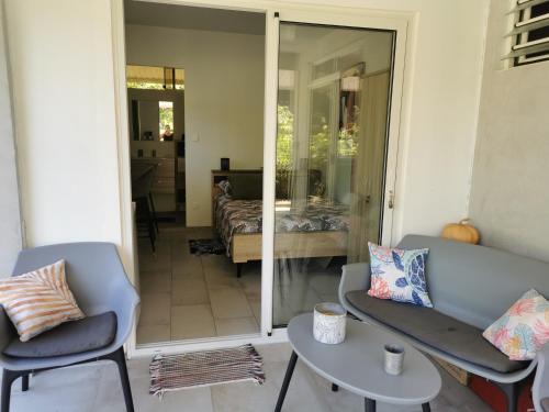 Uturoa House | Fare Kairos