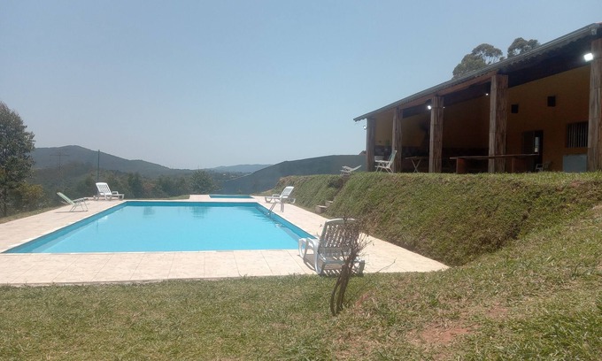 Mairipora House | Farm high in the mountains