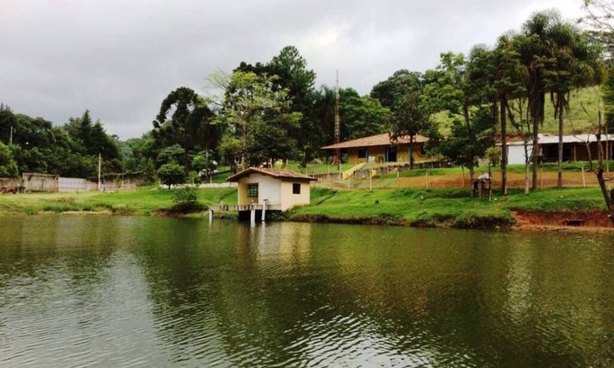 Sao Joao Novo House | FARM HOUSE WITH 5 SUITES AND LAKE FOR SPORT FISHING