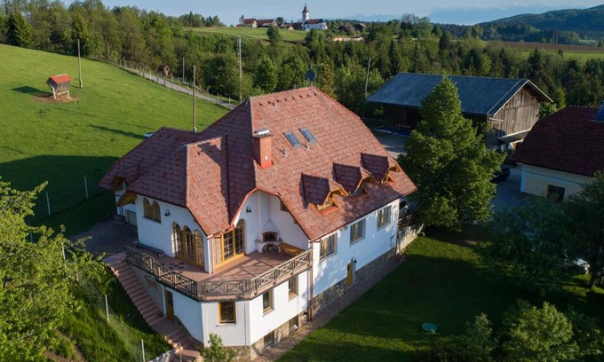 Rigelj pri Ortneku House | Farm Stay Oblak