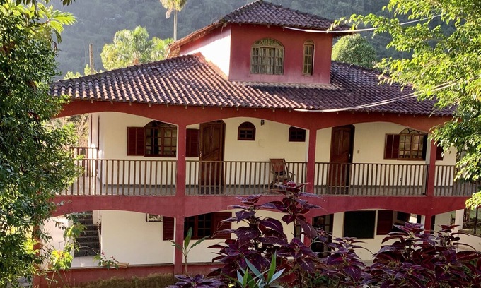 Casimiro de Abreu House | Farm with private waterfall