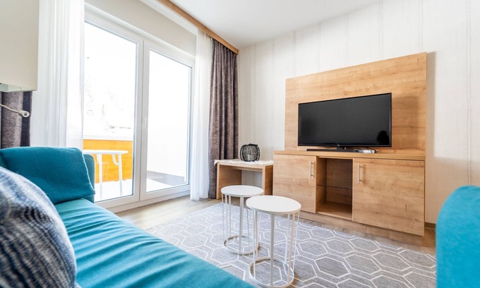 Feldberg House | Feldberg Lodge Ferienwohnung: Skilift, Tiefgarage, Whirlpool, Skischrank, uvm