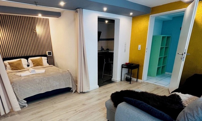 Fesenfeld Apartment | Feldhouse