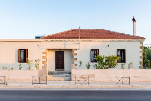 Maleme House | Femina