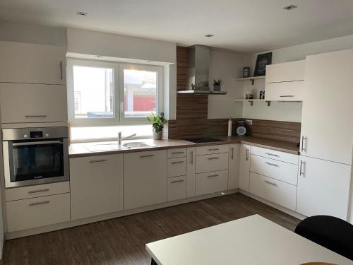 Neustadt-Lachen-Speyerdorf Apartment | Ferienwohnung Jasmin
