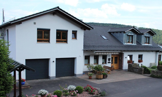 Graefendorf Resort | Ferienanlage Saaleblick