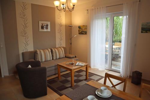 Sagard House | Ferienhaus Frieda