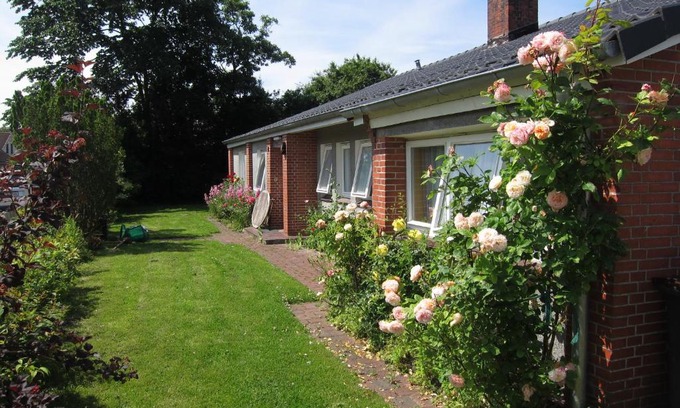 Busumer Deichhausen House | Ferienhaus in Büsumer Deichhausen - Büsum an der Nordsee für bis zu 9 Personen