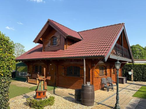 Lathum Ski Chalet | Ferienhaus Lathum früher Chalet Familienzeit
