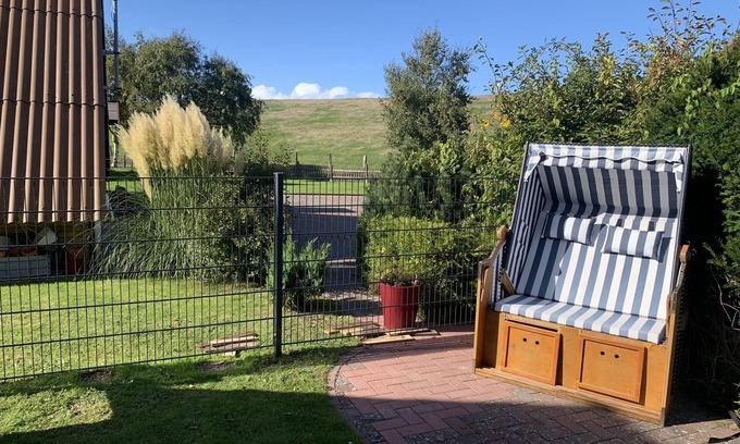 Friedrichskoog-Spitze House | Ferienhaus Seemannsgarn 3 with Wi-Fi and SKY