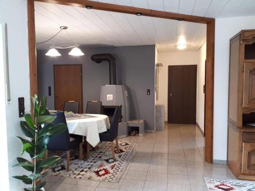 Losheim am See Apartment | Ferienhaus Sonnenhang