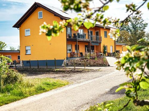 Sasbach am Kaiserstuhl Apartment | Ferienhof Schlössle