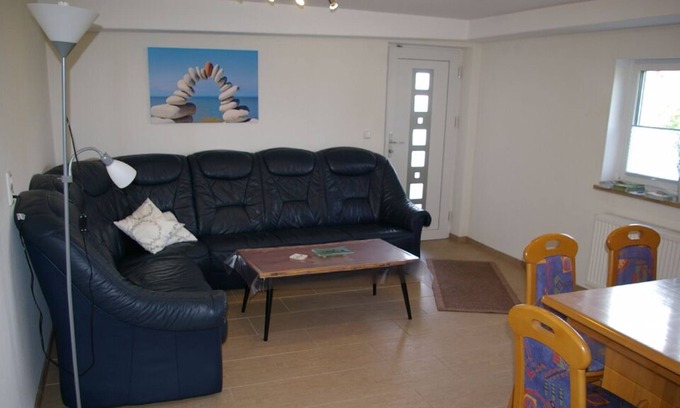 Sugenheim Apartment | Ferienwohnung Am Steigerwaldrand im Grünen in ruhiger Lage