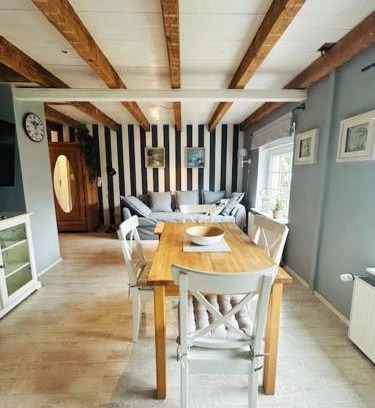 Holte-Spangen Apartment | Ferienwohnung am Wernerwald