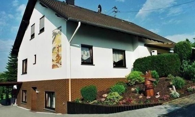 Bickenbach Apartment | Ferienwohnung/app. für 2 Gäste mit 62m² in Bickenbach