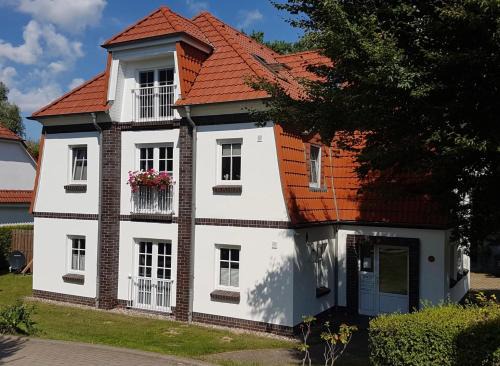 Ribnitz-Damgarten Apartment | Ferienwohnung Bernsteinsucher städtische Bestlage