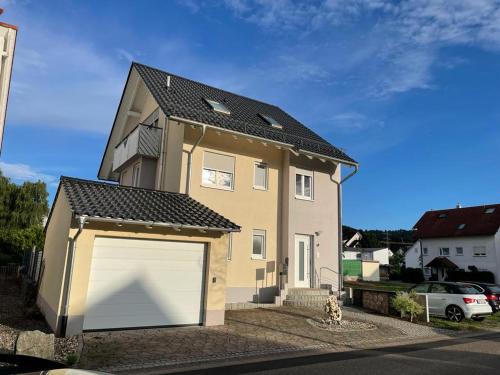 Gengenbach Apartment | Ferienwohnung Blumenfeld